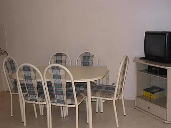 Red Star Palm Beach Gold Coast Apartahotel