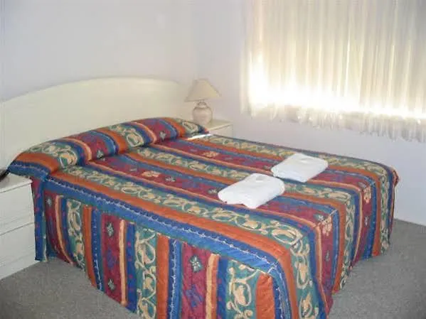 Red Star Palm Beach Gold Coast
